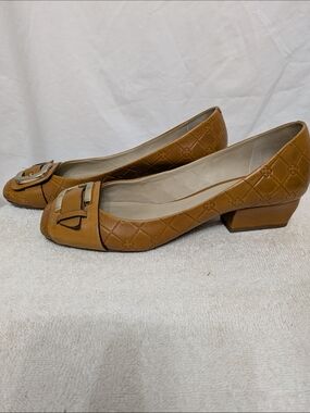 Capodarte Italian Brown Leather Buckle Low Heel Pumps Size 37